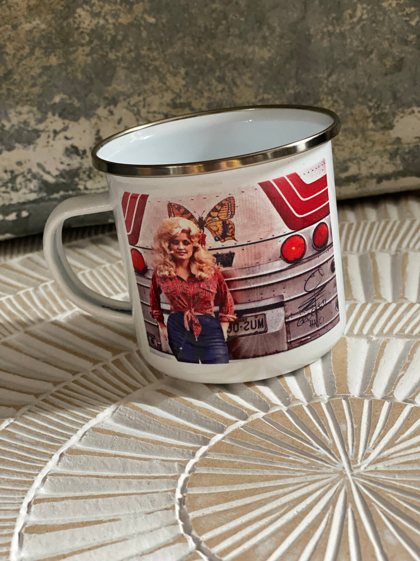 Dolly on the Road Metal 12oz Coffee Mug